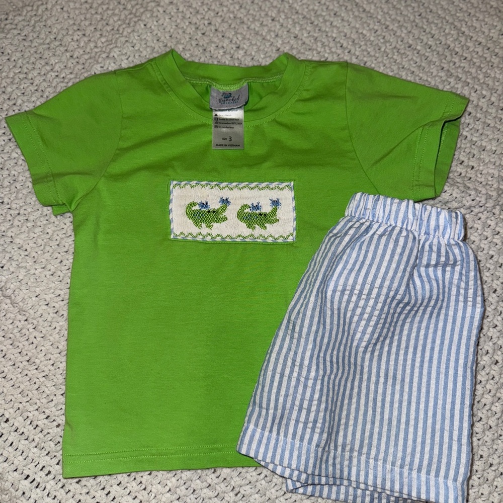 Smocked set